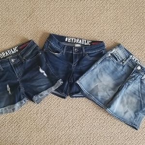 3 pairs of jean shorts